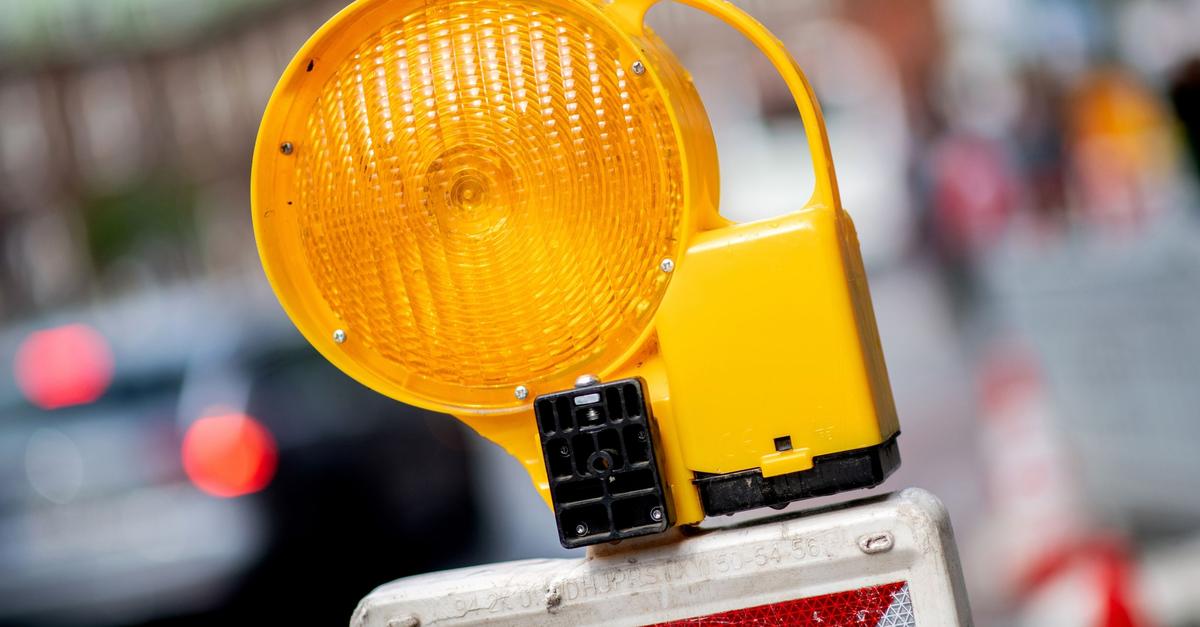 Wasserrohrbruch sorgt für Verkehrs-behinderungen
