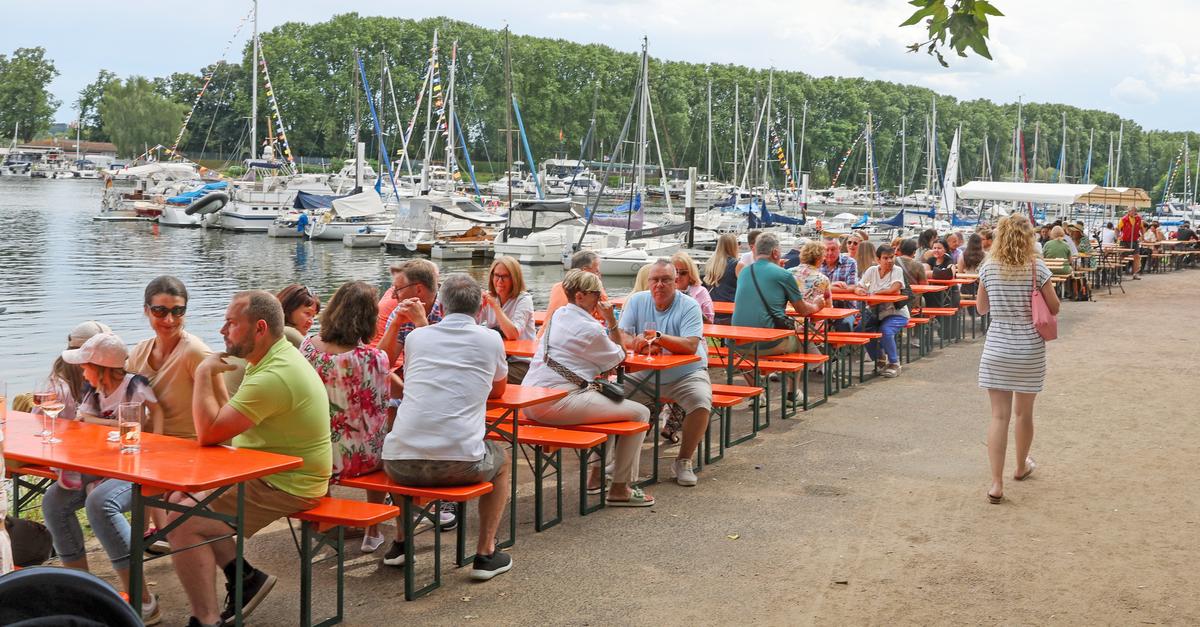 Was es beim Schiersteiner Hafenfest zu erleben gibt