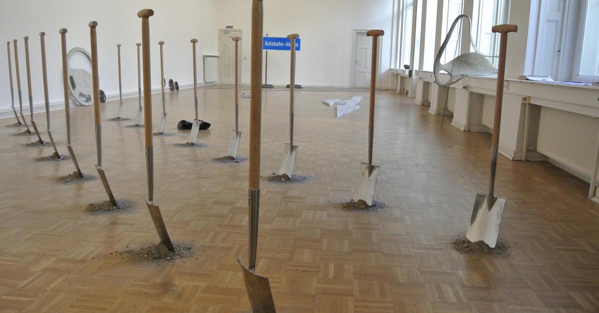 Wiesbadener Bellevuesaal: Gibt es weiter Kunst im historischen ...