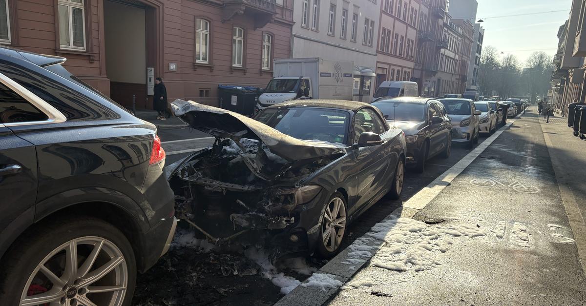 Unbekannter-z-ndet-Auto-in-Wiesbaden-an