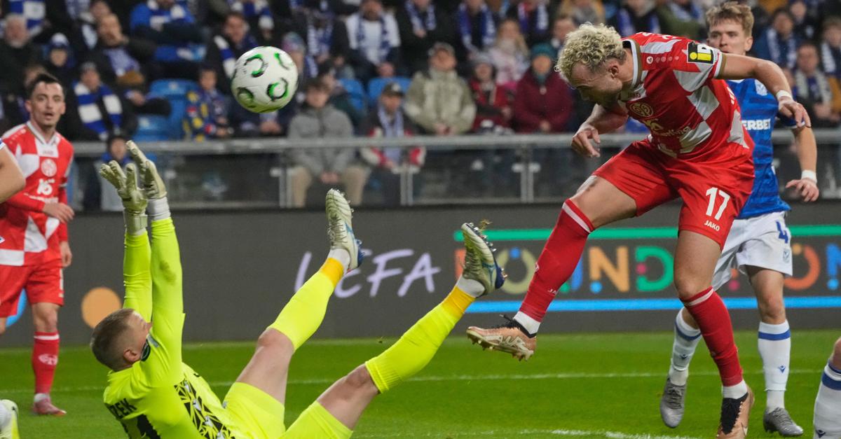 -berragender-Daniel-Batz-rettet-Mainz-05-Punkt-in-Posen