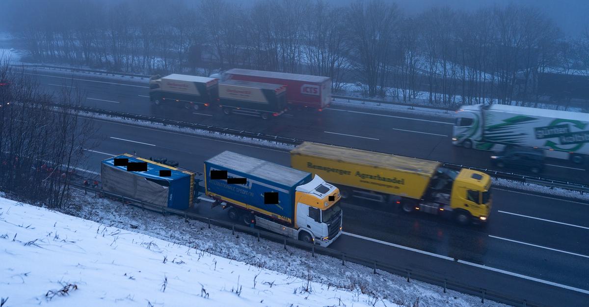 Lkw-Unfall-auf-A3-sorgt-f-r-Stau-bei-Niedernhausen