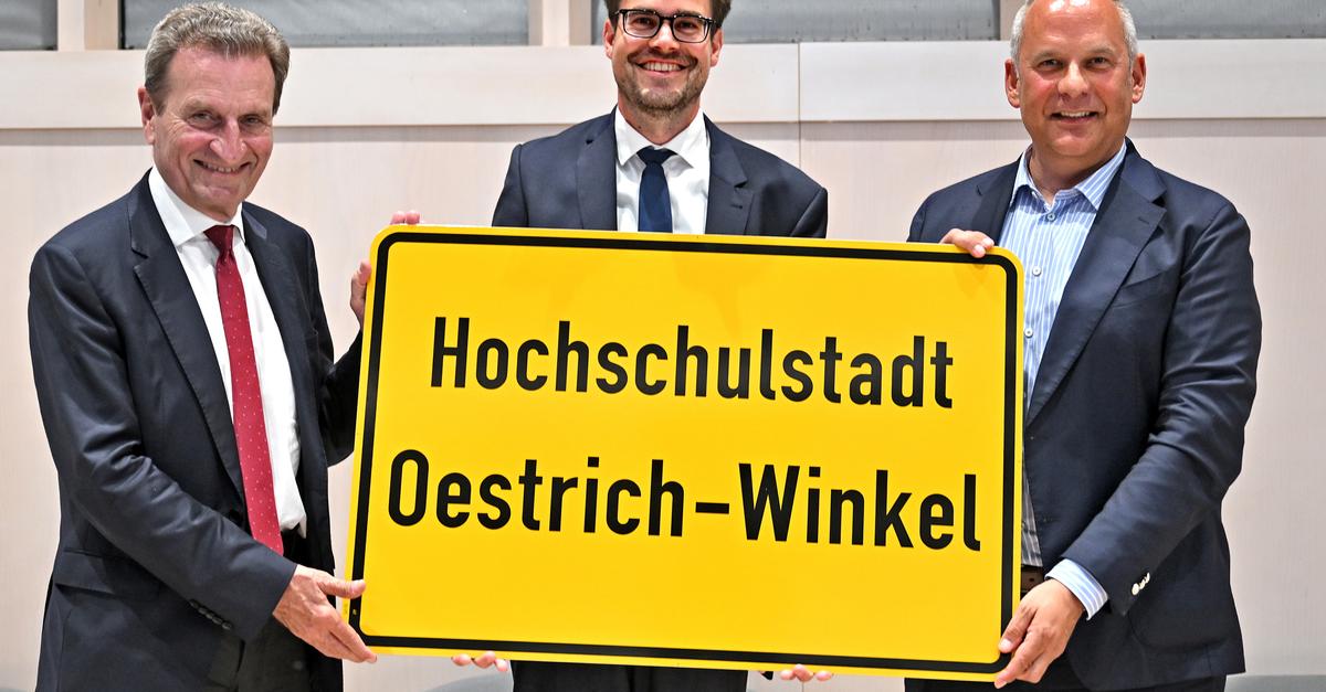 Oestrich-Winkel wird Hochschulstadt: EBS erhält anerkannten Status