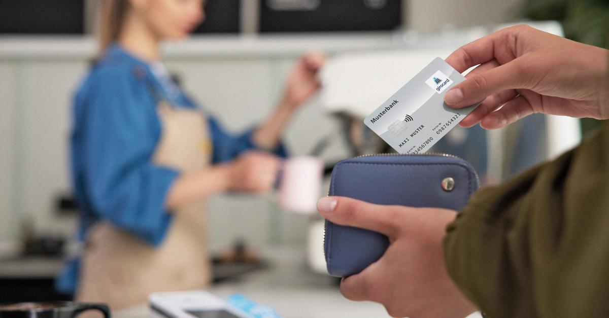 Verbrauchertipp: Die richtige Karte spart einem viel Geld