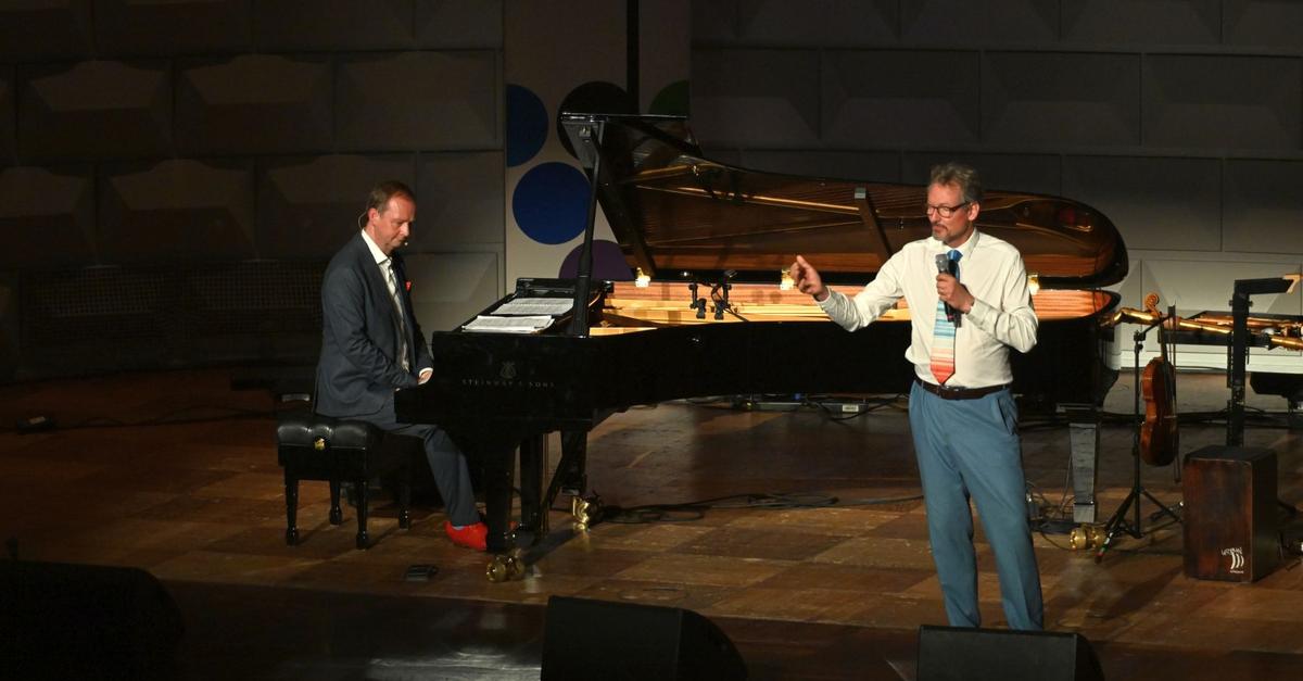 Rheingau Music Festival: Doctor Hirschhausen visits the Wiesbaden Kurhaus