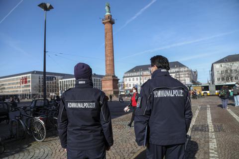 Die Kommunalpolizei unterwegs in Darmstadt.