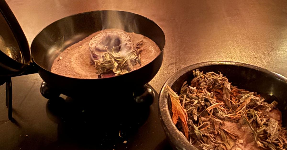 Gegen-b-se-Geister-R-uchern-in-den-Raun-chten