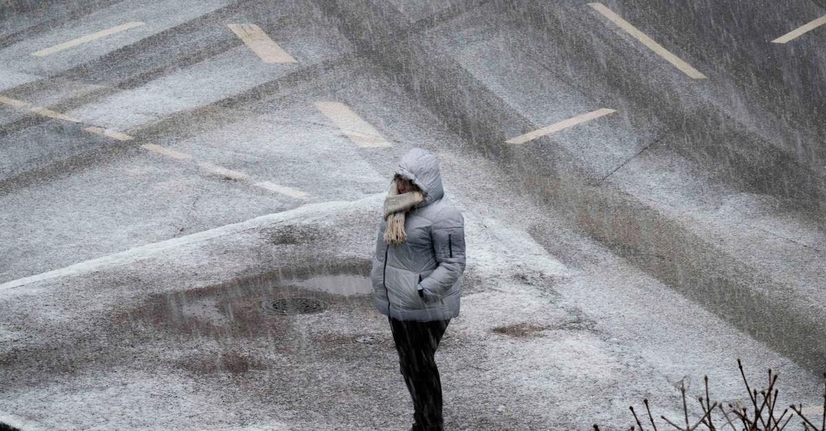 Schneefall-Busverkehr-in-Wiesbaden-zeitweise-eingestellt