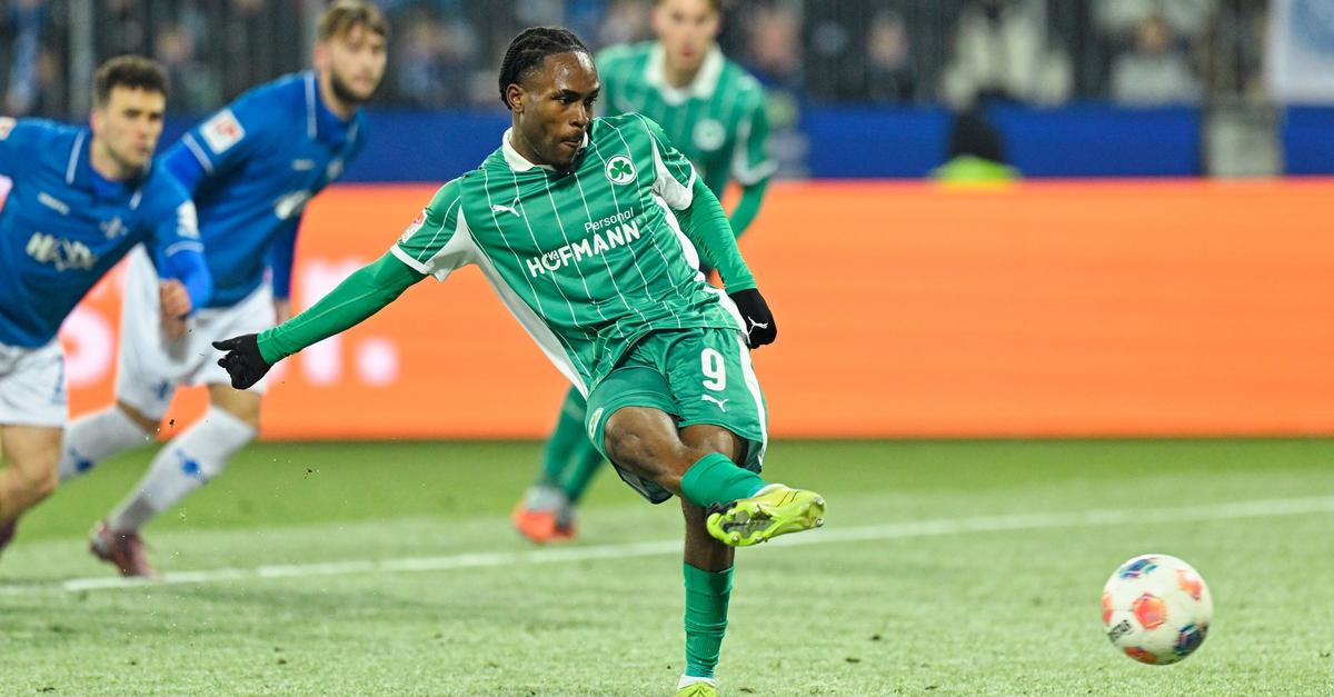 Wilder-Heimsieg-gegen-F-rth-Darmstadt-bleibt-oben-dran