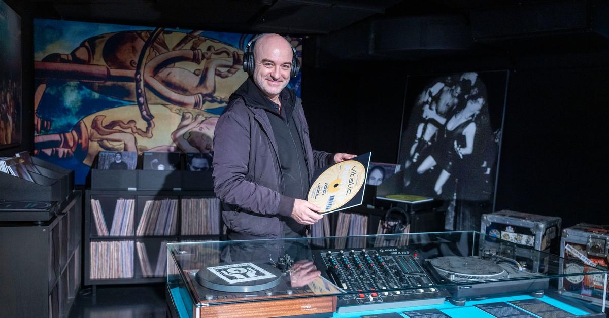 Frankfurter-Club-Legende-Omen-kehrt-als-Ausstellung-zur-ck