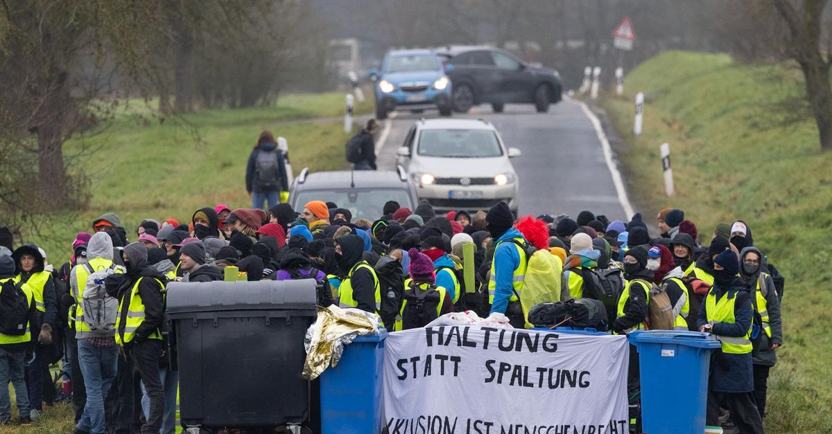 Konfliktforscher-Blockaden-in-Gie-en-sehr-geordnet-