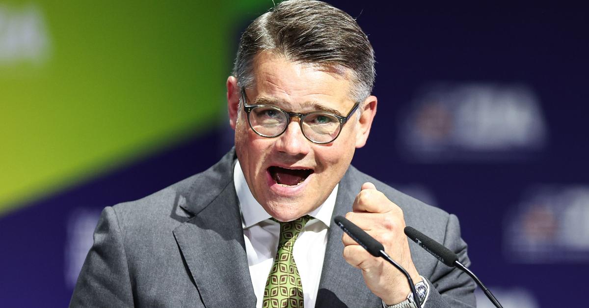 Rhein: Schüler sollten auf Krisen vorbereitet werden