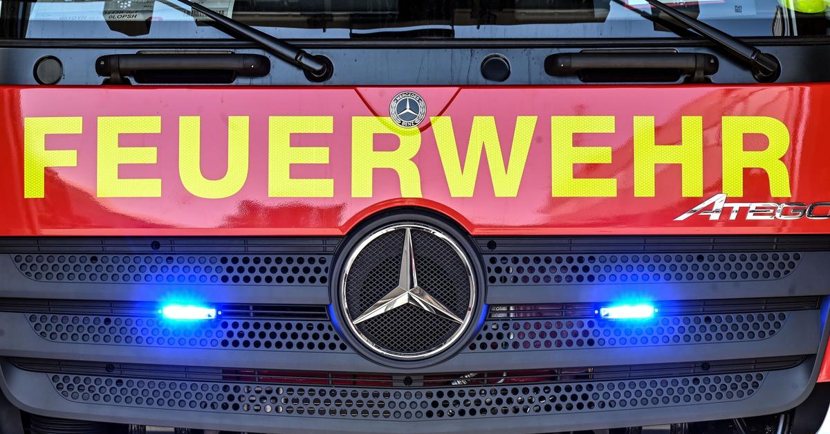 Mann-schwebt-nach-Brand-in-Kellerwohnung-in-Lebensgefahr