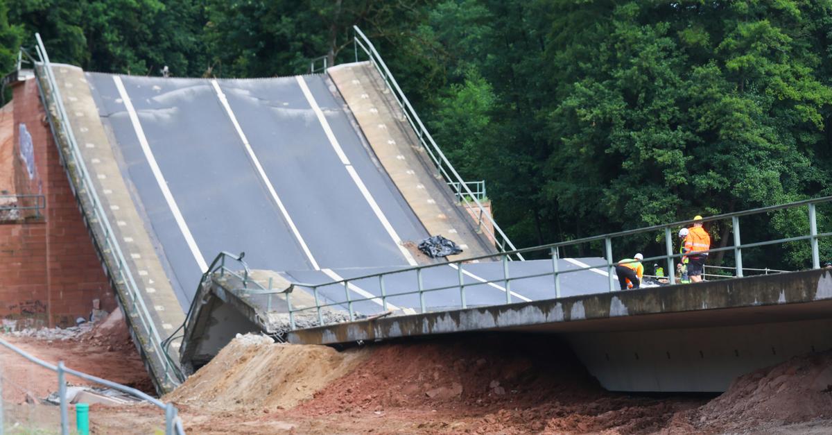 Zeller Brücke im Odenwald gesprengt