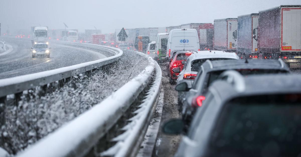 Snacks-und-Decken-ins-Auto-Tipps-f-r-Winter-Fahrten