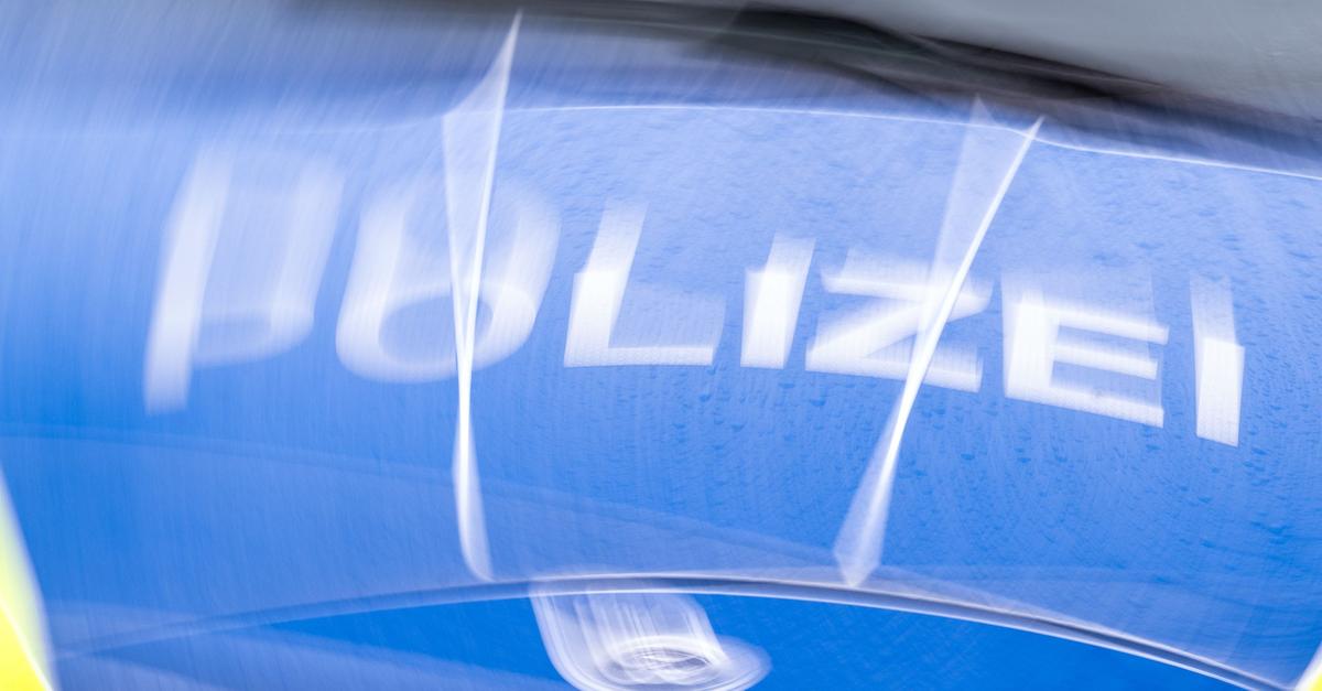 Mann-auf-Firmengel-nde-durch-Gabelstapler-t-dlich-verletzt