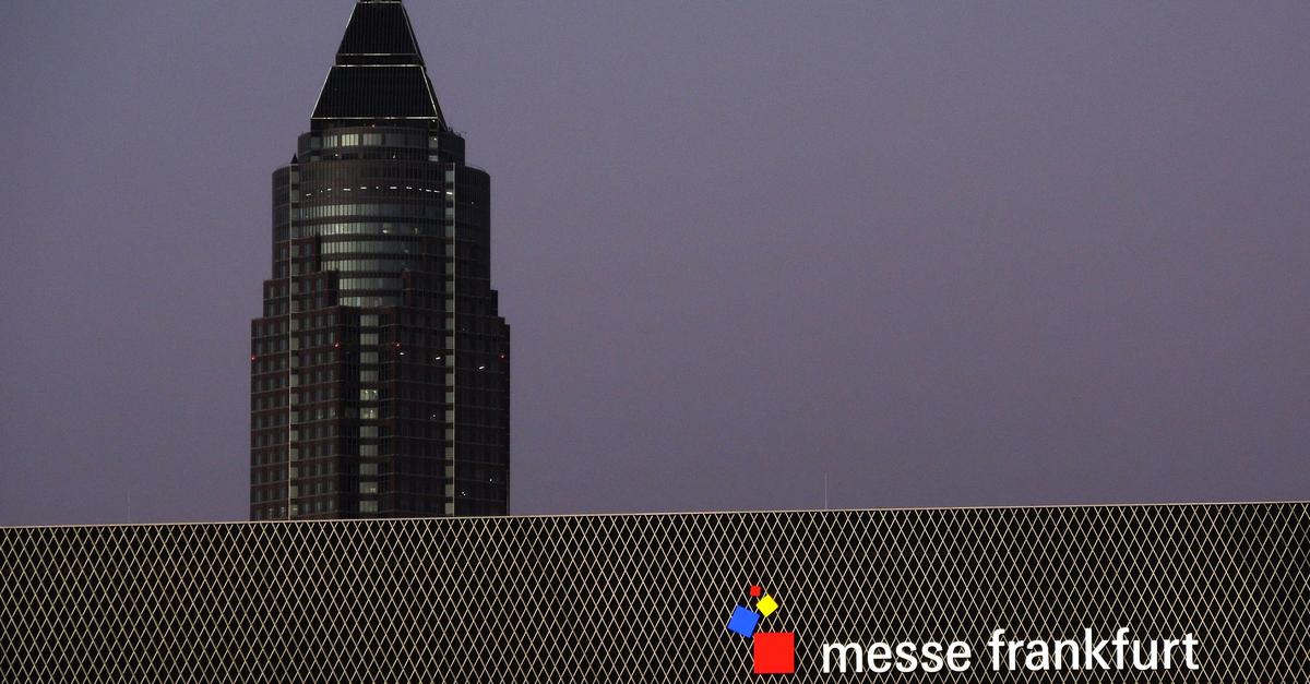 Schm-hpreis-r-ckt-auf-Messe-F-lschungen-ins-Rampenlicht