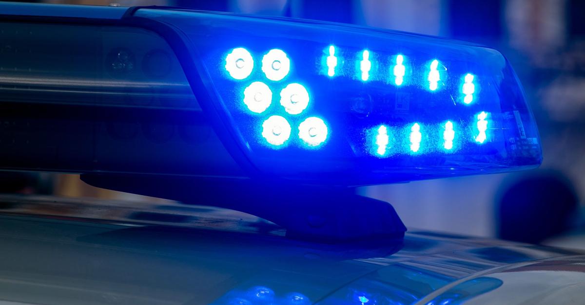 Police stop car convoy in Wiesbaden: Man arrested with baton