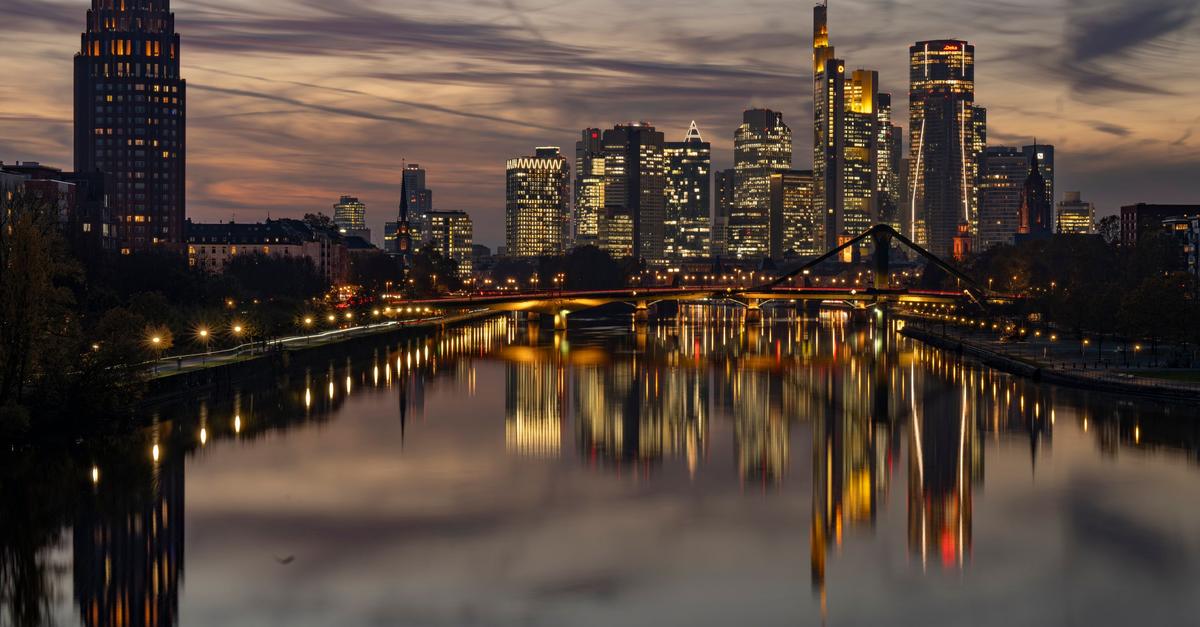 Temperaturen überwiegend einstellig - dazu Wolken und Nebel