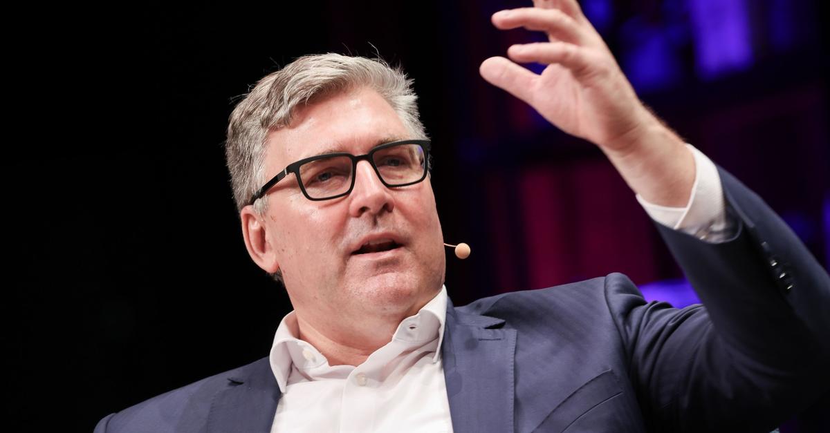 Eintracht-bei-Trainersuche-auf-der-Zielgeraden-