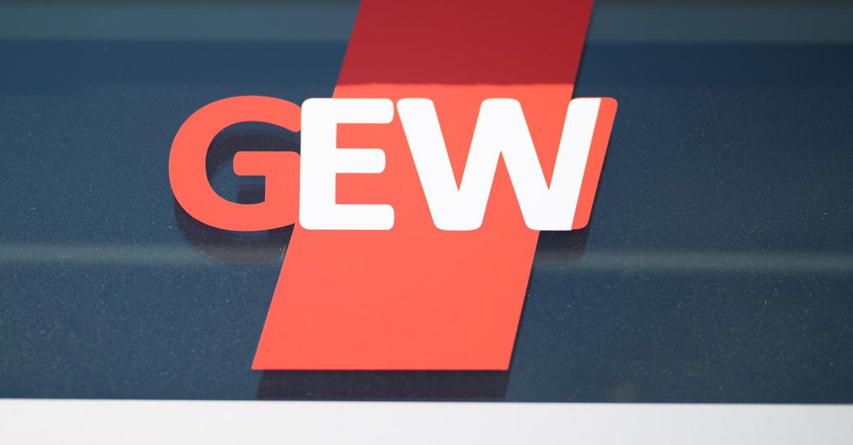 Mladi učitelj skoraj obupal zaradi stresa v šoli, a je na koncu vztrajal