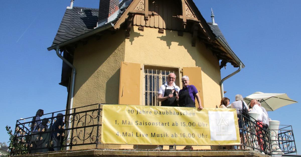 Im Hochheimer Daubhäuschen knallen die Sektkorken