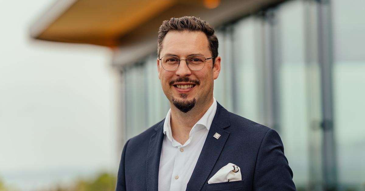 VDP Rheingau has a new chairman: Mark Barth succeeds Wilhelm Weil