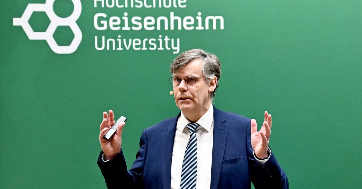 Was der neue Präsident der Hochschule geplant hat