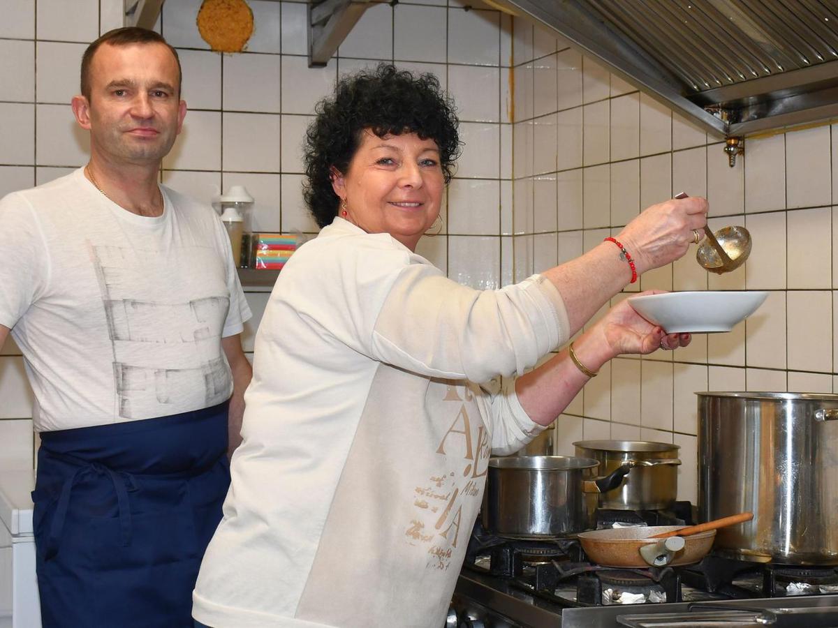Krakauer Bratwurst im „Walsdorfer Stübchen“
