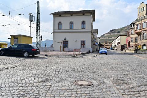 Unter den Gleisen oder obendrüber soll der Verkehr eines Tages rollen. Wie welterbetauglich die Varianten sind, entscheidet die Unesco im Juli. Archivfoto: DigiAtel/Heibel