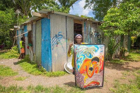 Die Künstlerin Juliette Pita schuf das Bild, das als Titel für den Weltgebetstag 2021 ausgesucht wurde. Es erinnert an den Zyklon „Pam“, der Vanuatu 2015 heimgesucht hat. Archivfoto: Heiner Heine