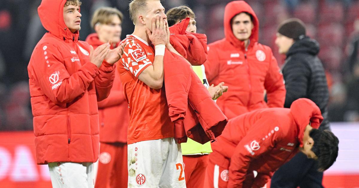 Sportdirektor: Neuer Mainz-Trainer soll am Montag starten