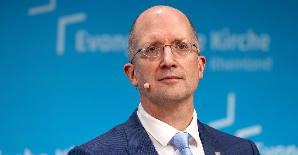 Weniger-Mittel-f-r-Soziales-Kirche-ringt-um-Sparkurs