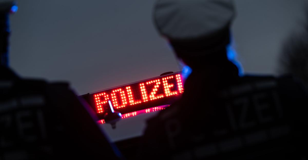 Zwei-Kletterer-bringen-sich-bei-Regen-in-Gefahr