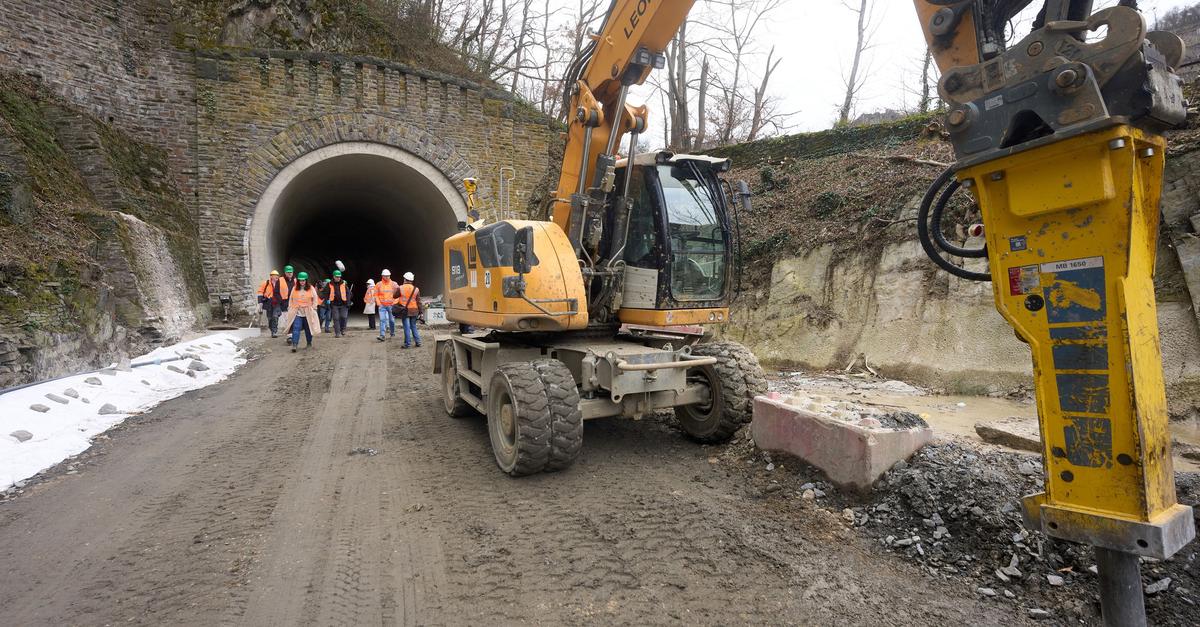 Was-ist-an-der-Ahrtalbahn-seit-der-Flutkatastrophe-passiert-