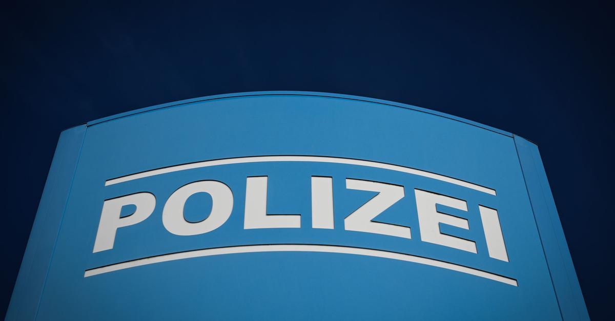 Verletzter-Mann-nach-Unfall-auf-Autobahn-davon-gefahren