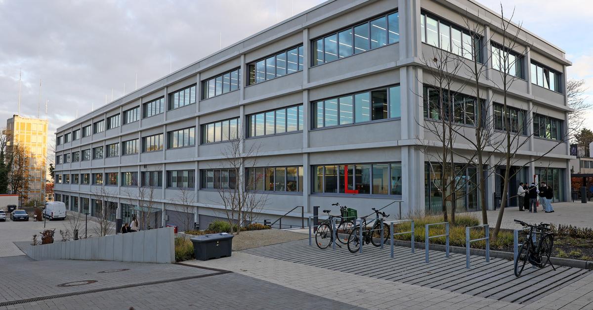 Neues Gebäude der Hochschule Rhein-Main in Wiesbaden offiziell eröffnet