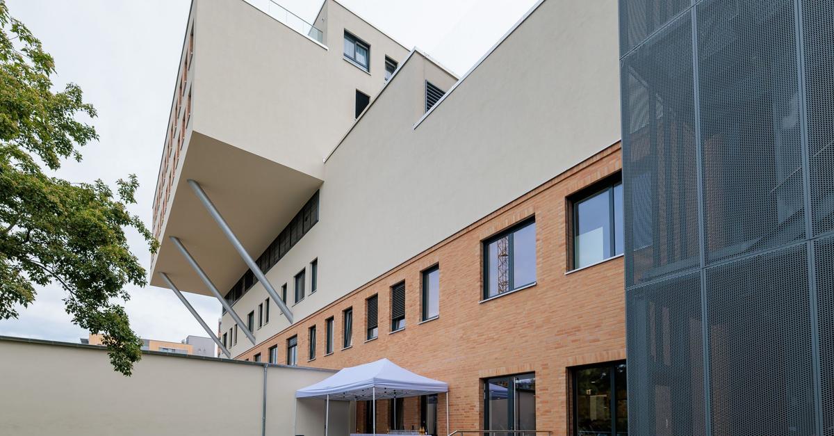 Wiesbaden-St-Josefs-Hospital-mit-eingeschr-nktem-Betrieb