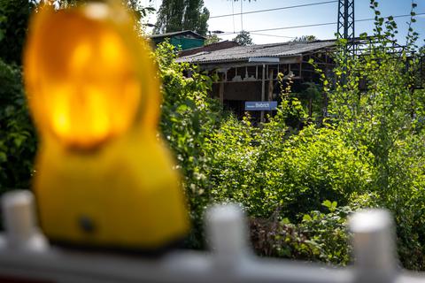 Aus Richtung Erich-Ollenhauer-Straße gibt es jetzt einen Zugang zum Bahnsteig.   Foto: Lukas Görlach