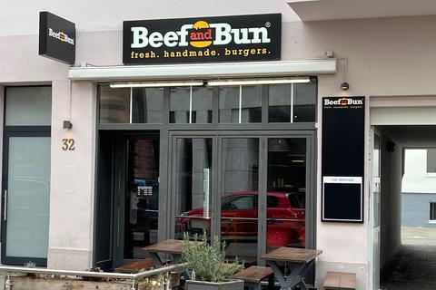 Das Beef and Bun in der Wiesbadener Moritzstraße.