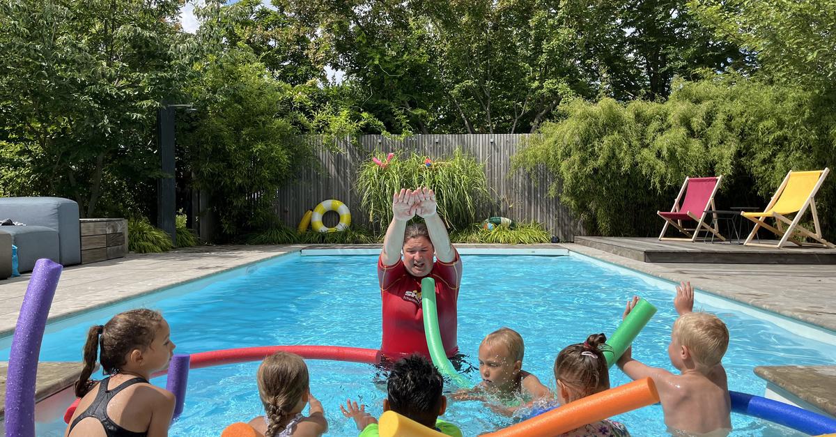 Schwimmen lernen in den Ferien