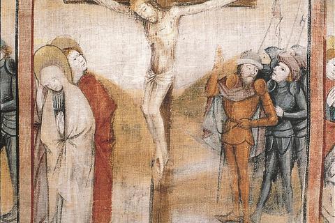 Die Kreuzigungsszene aus dem riesigen Tuch in St. Bonifatius, das insgesamt 90 Bildfelder zeigt. Foto: Städtische Museen Zittau