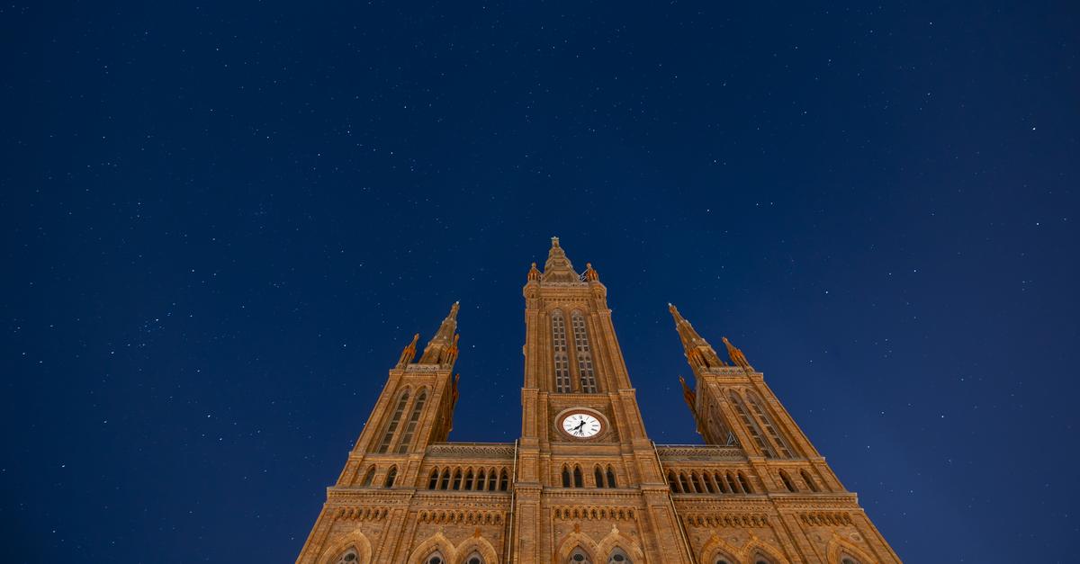 -ihnen-leuchtet-ein-Licht-braucht-Ihre-Spende-um-zu-helfen