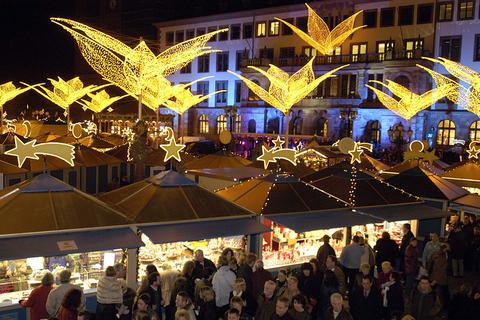 Der Wiesbadener Sternschnuppenmarkt wird dieses Jahr am 23. November eröffnet. Archivfoto: Sascha Kopp