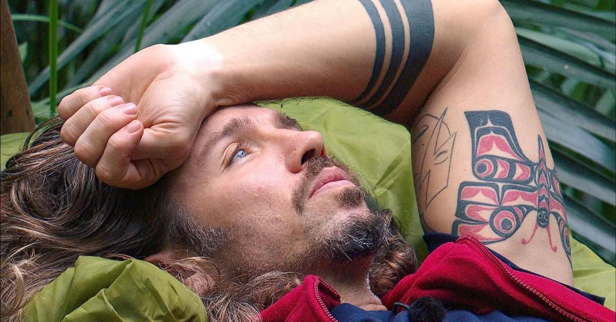 Gil-Ofarim-u-ert-sich-berraschend-zum-Davidstern-Verfahren