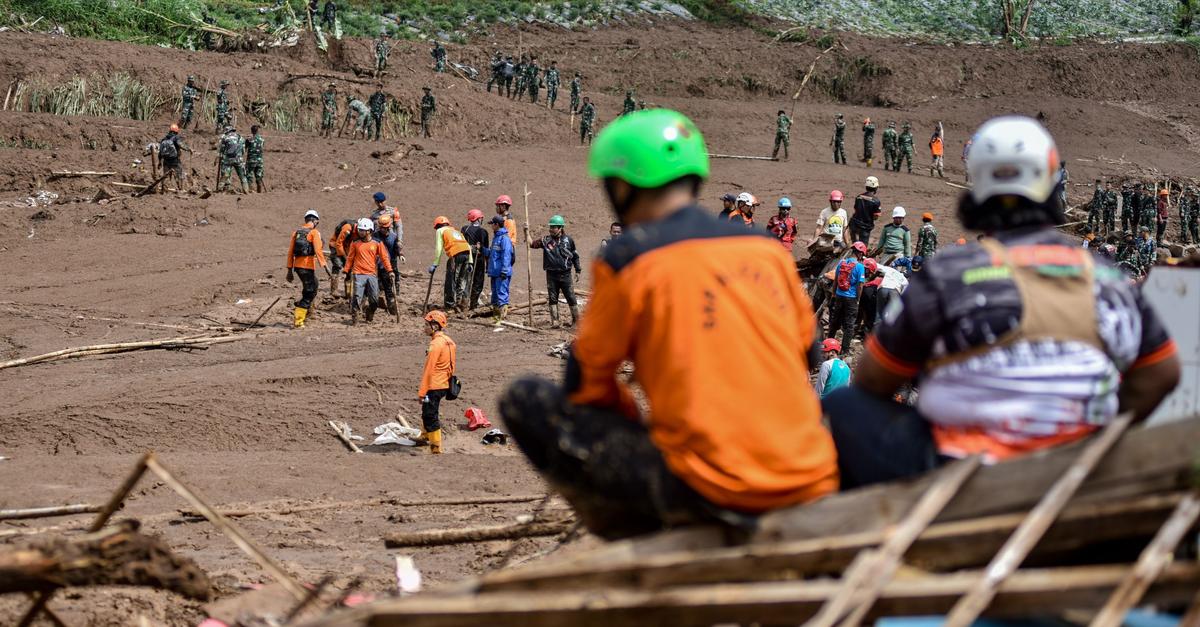 Nach-Erdrutsch-in-Indonesien-Mehr-Opfer-entdeckt