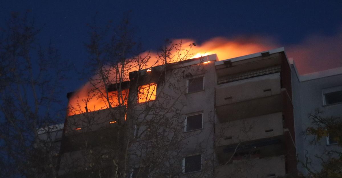 Wohnung brennt in Mannheimer Hochhaus