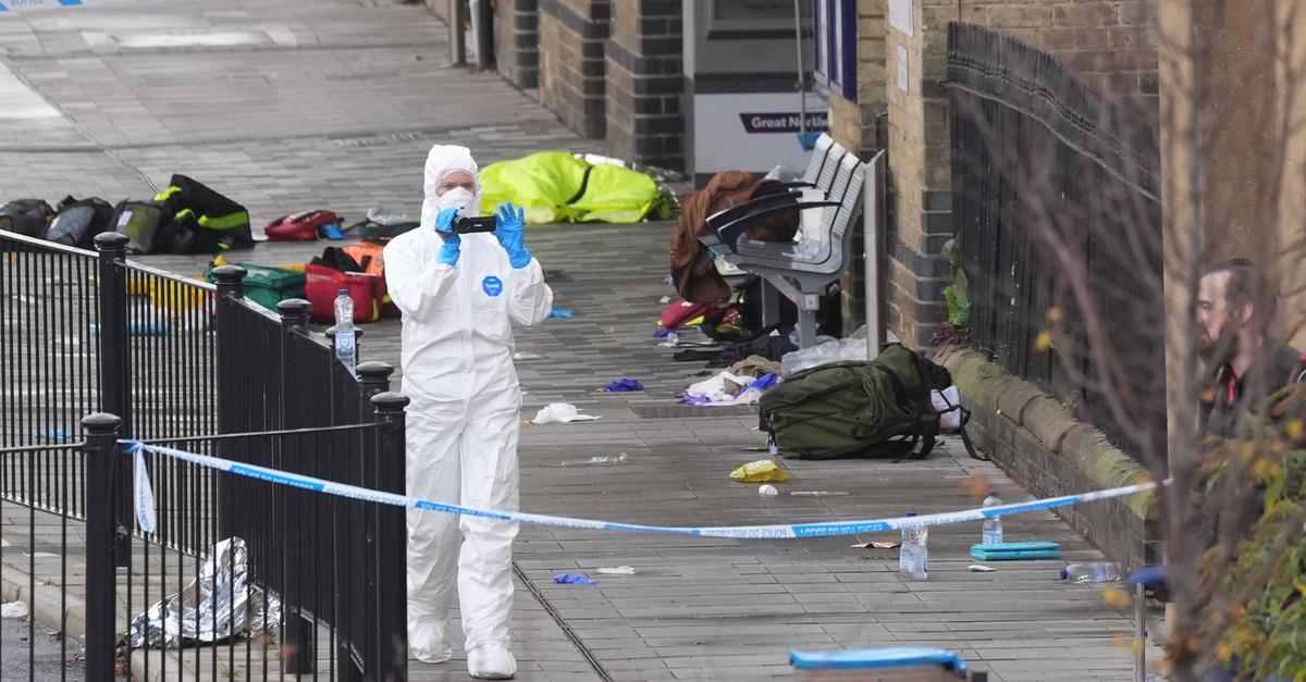 Nach Angriff in Zug in England: Keine Hinweise auf Terror