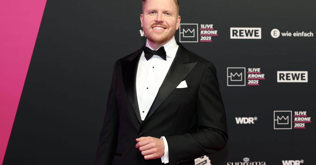 Finch-berraschung-ber-Resonanz-nach-Konzert-Rauswurf