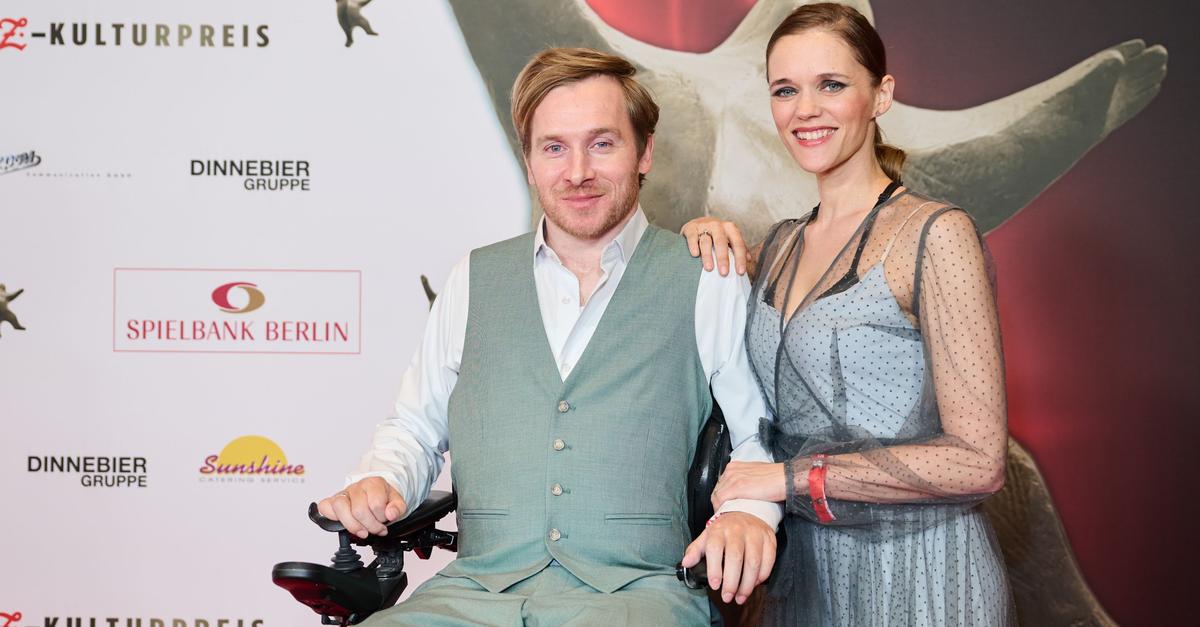 -Bald-zu-dritt-Ehepaar-Koch-erwartet-ein-Kind